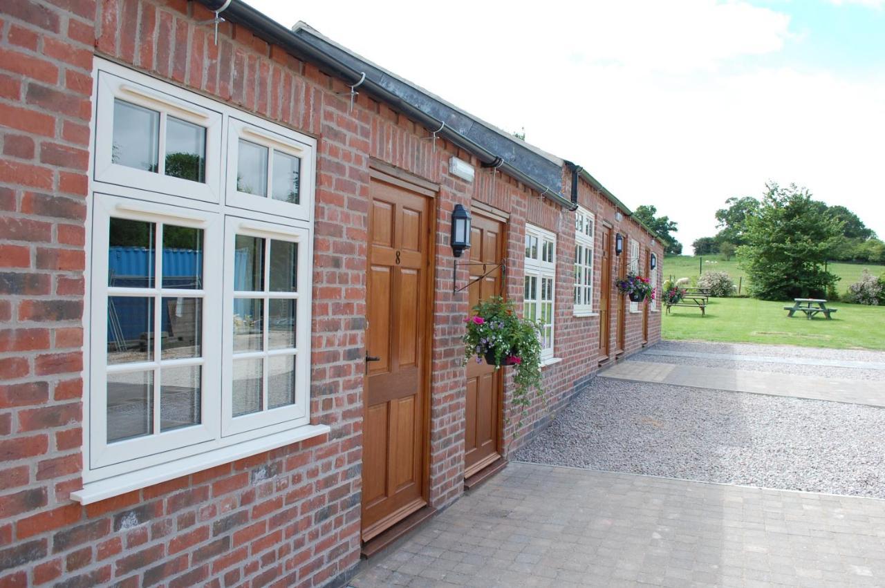 The Royal Oak Hotel Loughborough Exterior photo